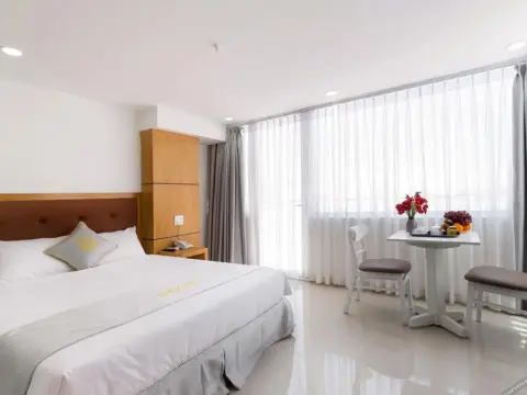 Gaston Hotel - Photo 2