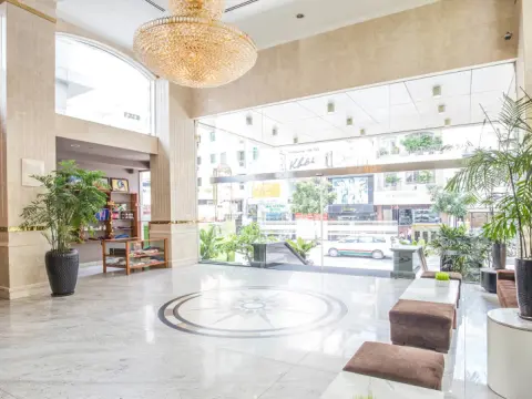 Golden Central Hotel Saigon - Photo 4