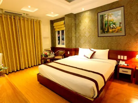 Golden Sand Hotel - Photo 3