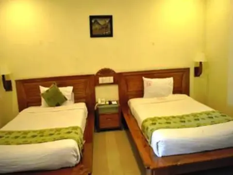 Golden Sea Hotel - Photo 1