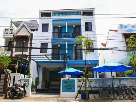 Grand Holiday Villa - Photo 1