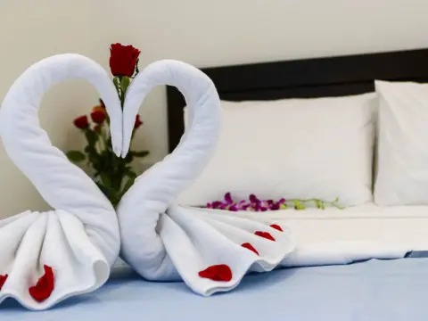 Grand Holiday Villa - Photo 3