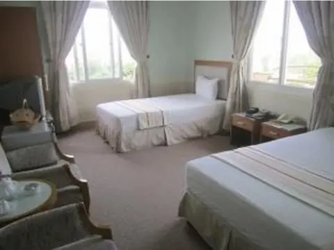 Hac Trang Hotel - Photo 1