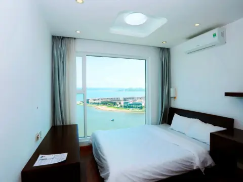 Halong Condotel - Photo 1