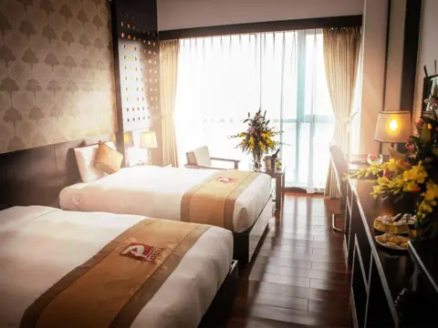 Halong Palace Hotel - Photo 3
