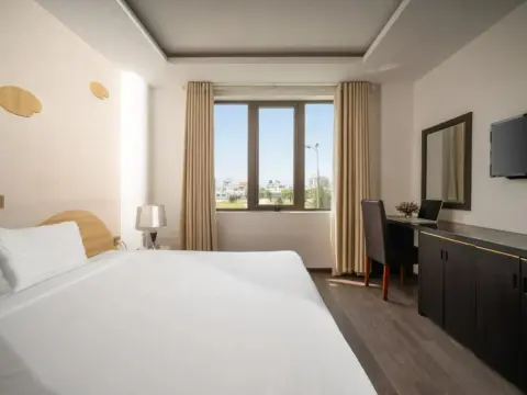 Hanami Hotel Danang - Photo 3