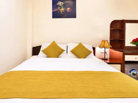 HANZ Front Green Park Hotel - Photo 3