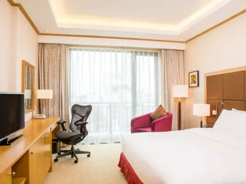 Hilton Garden Inn Hanoi - Photo 3