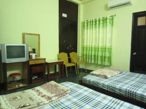 Hoa Thinh Hotel - Photo 3