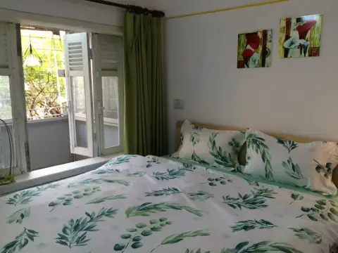 Hoan Kiem French Quarter Apartment - Photo 2