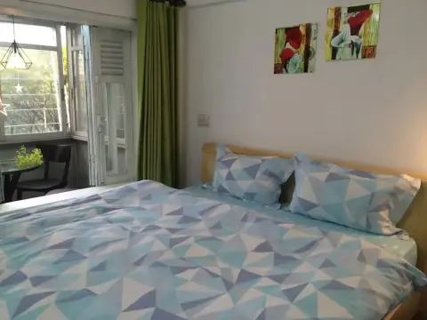 Hoan Kiem French Quarter Apartment - Photo 3