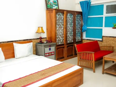 Hoang Van Hotel - Photo 4