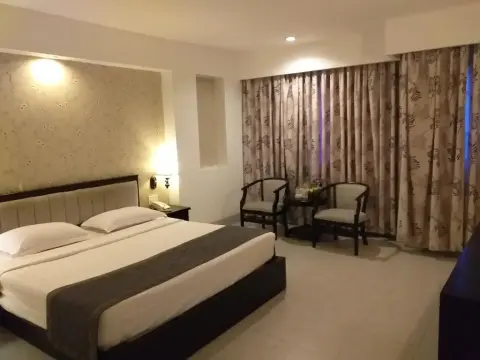 Hoang Vinh Hotel - Photo 4