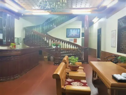 Hoang Vu Hotel - Photo 2