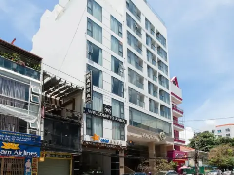 Holi Anna Boutique - Photo 1