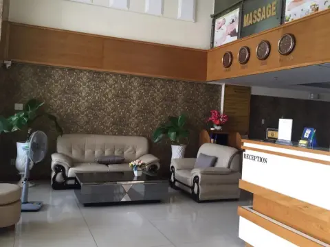 HOTEL LUXURY - Dist 6 - Photo 4