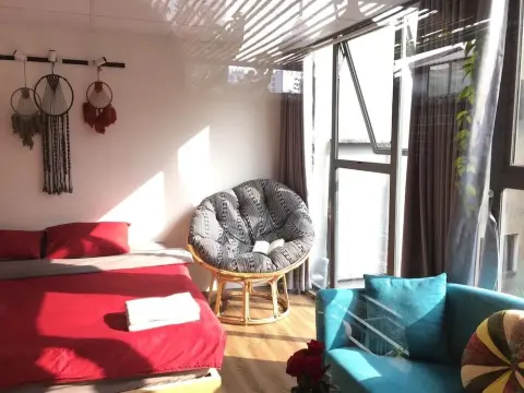 Hover House - Foto 1