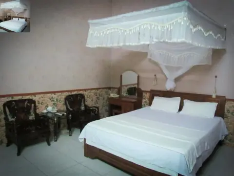 Huong Tra Hotel - Photo 2