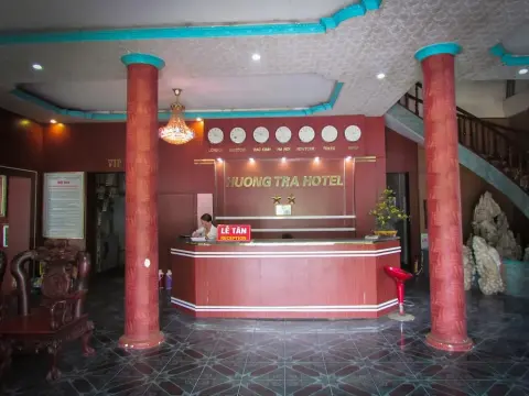 Huong Tra Hotel - Photo 1
