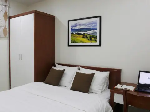 iStay Hotel Apartment 2 - Photo 2