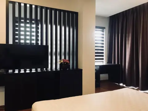 Ivy Hotel Ha Long - Photo 3