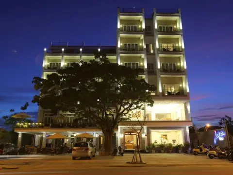 Jazz Hotel - Photo 1