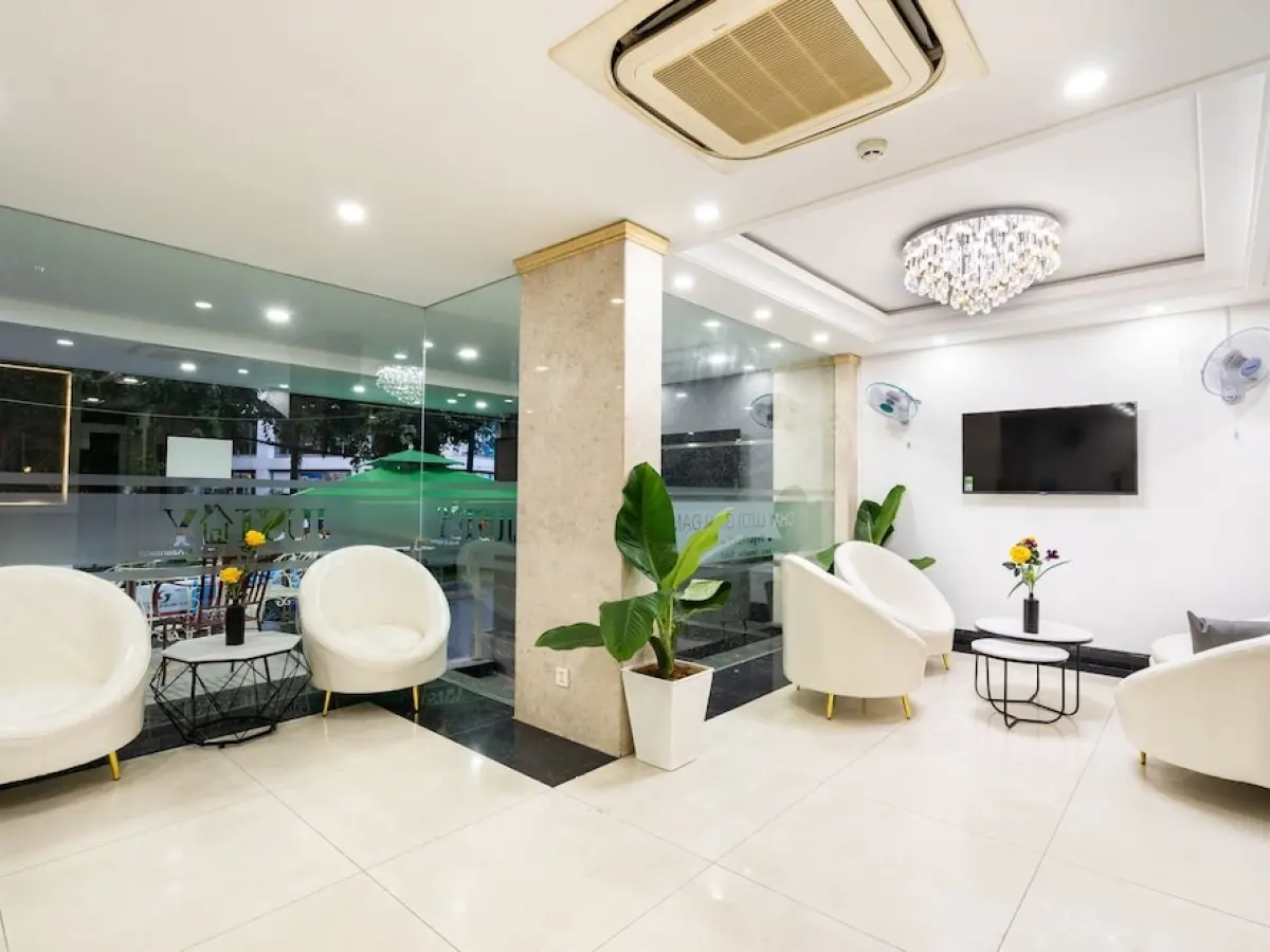 Justay Airport Hotel