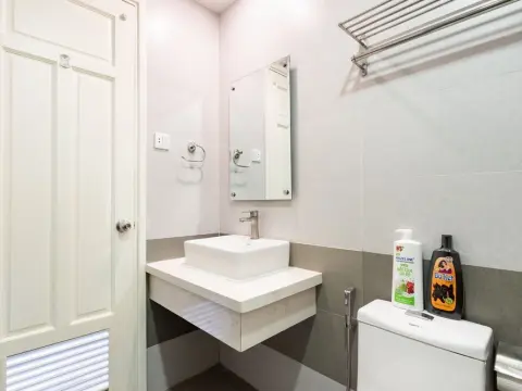 Justay Airport Hotel - Photo 4