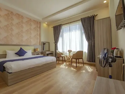Khanh Uyen Hotel - Photo 4