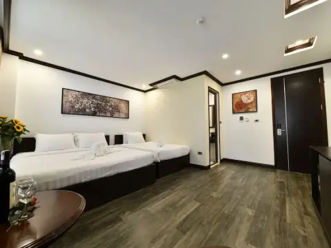 Kingdom Hotel Hanoi - Photo 4