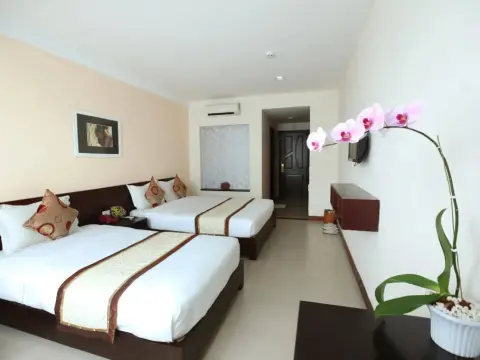 La Lanette Hotel Hue - Photo 3