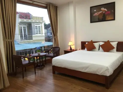 Lantern Riverside Hoi An - Photo 2