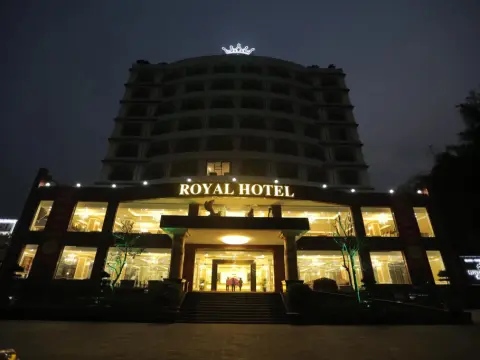Lao Cai Royal Hotel - Photo 1
