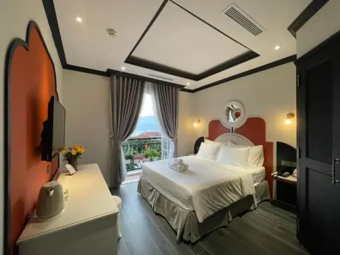 Le Bonheur Hotel - Photo 4