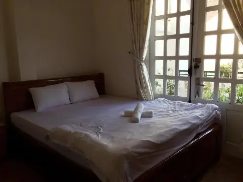 Luu Ly Hotel - Photo 2