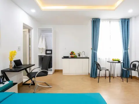 Lyn's Hotel & Apartment - Photo 3