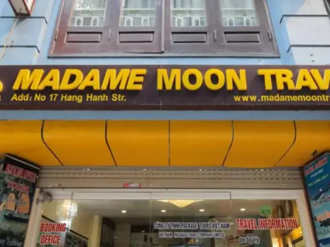 Madam Moon Hotel - Photo 1