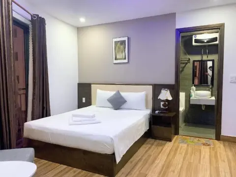 Majestic Hotel - Photo 3