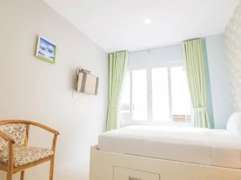 Max Sunflower Hotel - Photo 3