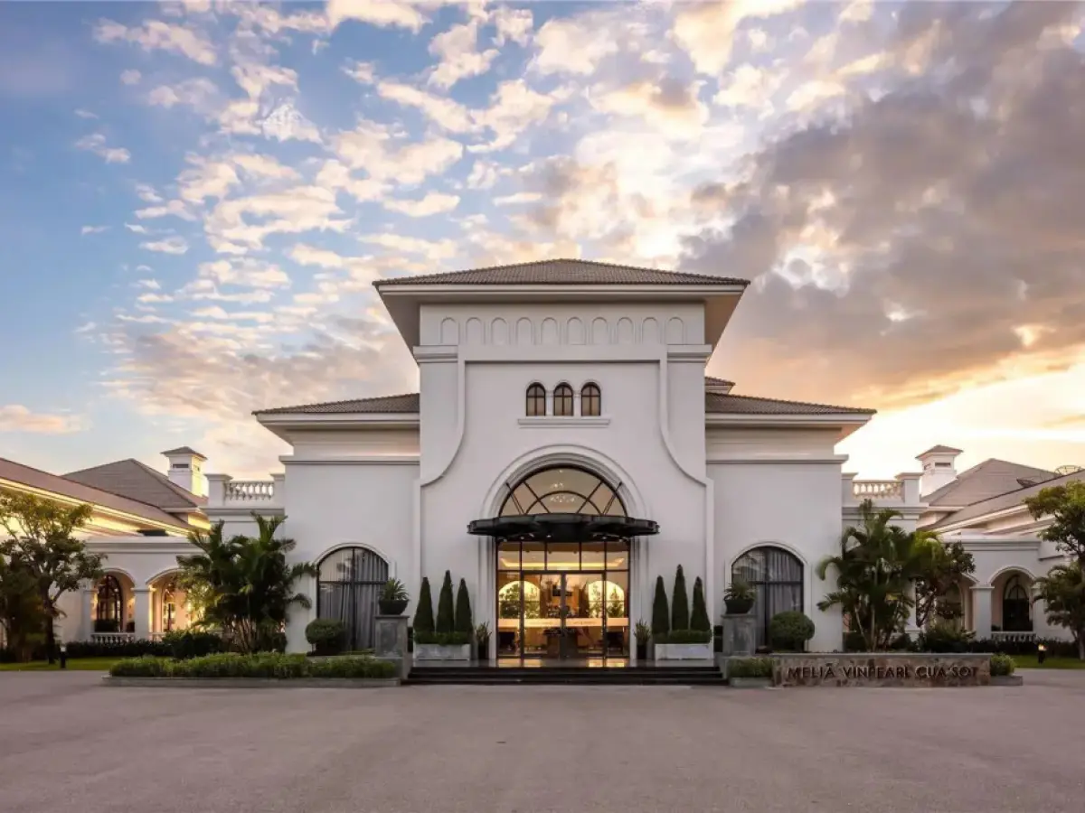 Meliá Vinpearl Cua Sot Beach Resort