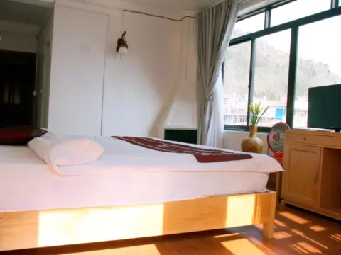 Mountain View Hotel - Hostel - Photo 2