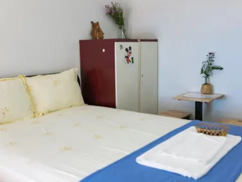My Home Guest House - Photo 4