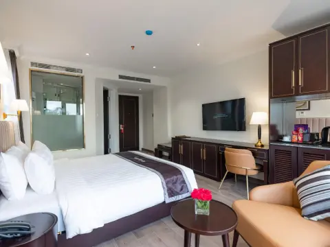 Nevaeh Hotel & Spa - Photo 4