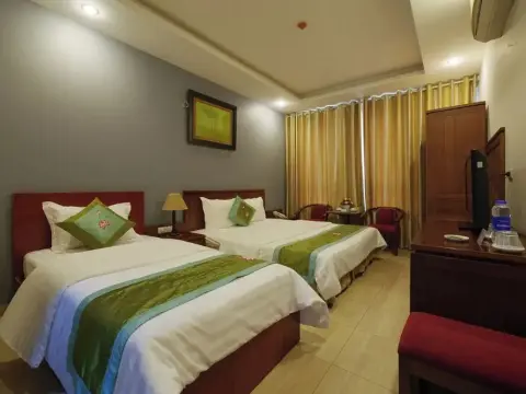 Ngan Ha Hotel - Photo 3