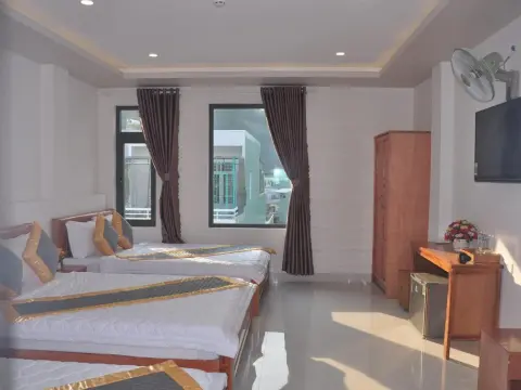 Nhan Anh Quy Nhon Hotel - Photo 3