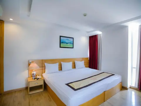 Nhat Linh Hotel Da Nang - Photo 4