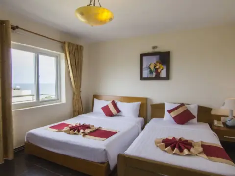 Oceanside Hotel Vung Tau - Photo 2