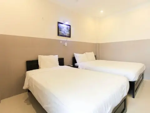 OYO 1072 Dragon Hotel - Photo 3