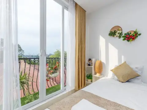 OYO 1142 Westlake Lotus Apartment II - Photo 2