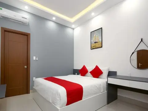 Oyo 330 Noir Hotel And Apartment - Photo 2